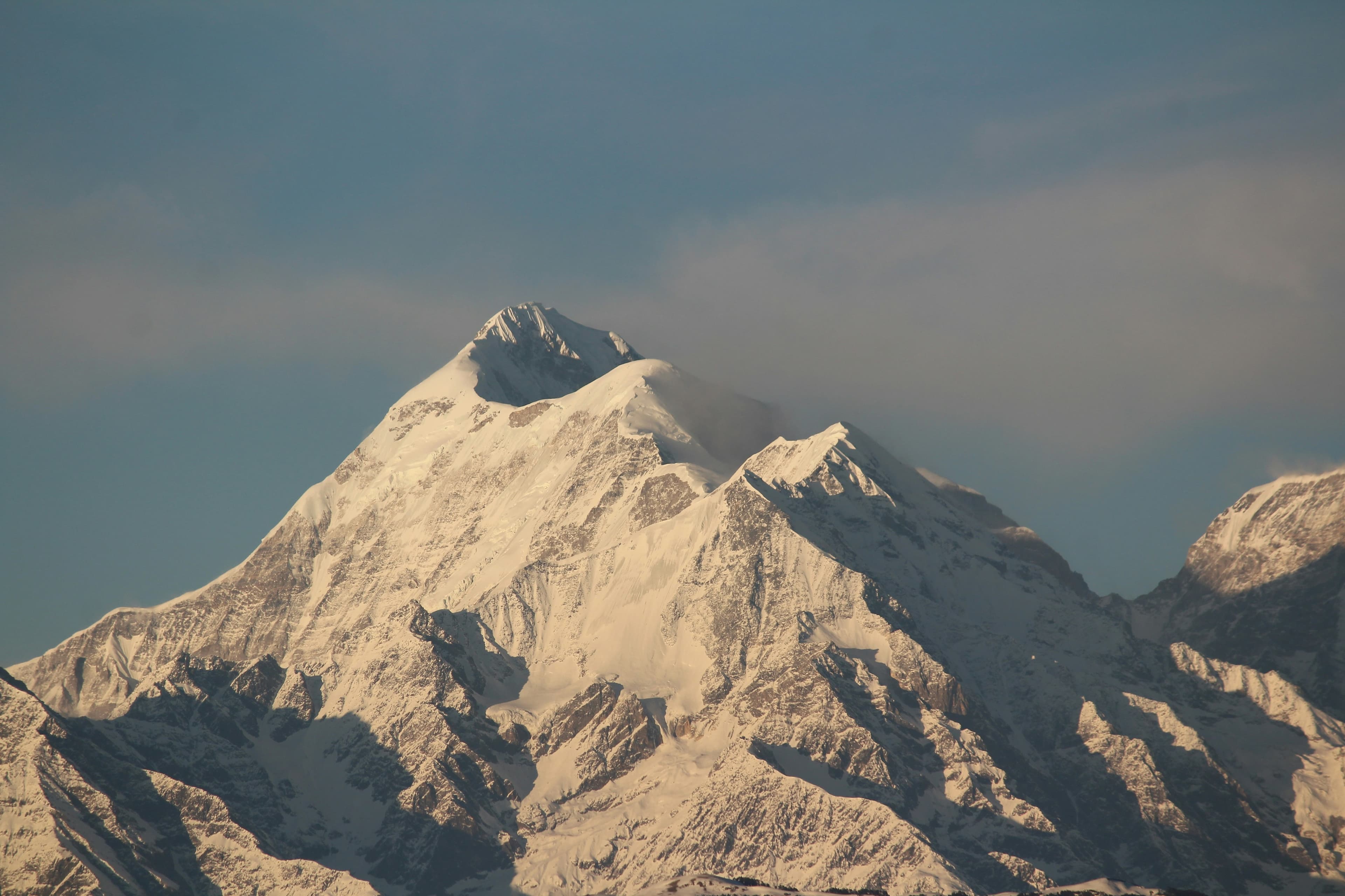 Himalayan and Altai mountain range — source of premium shilajit resin